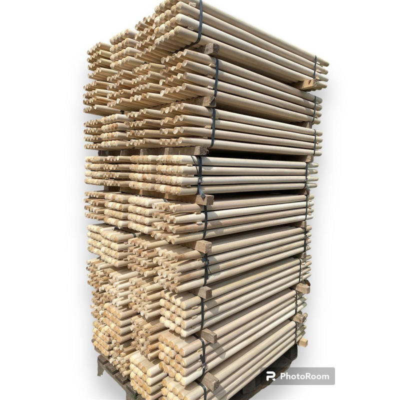 Держак 1,8 м, діаметр 30 мм (дерево-осика) Держак 1,8 м, діаметр 30 мм (дерево-осика)